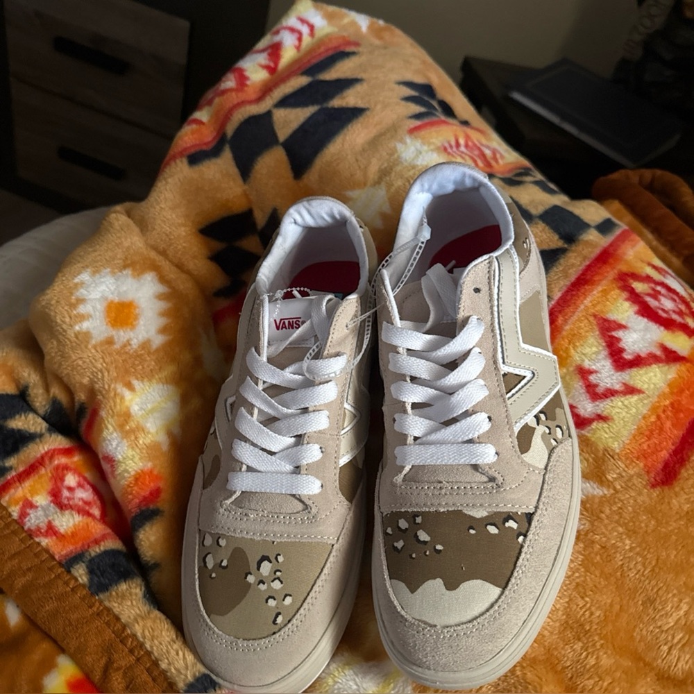Vans lowland CC desert camo
